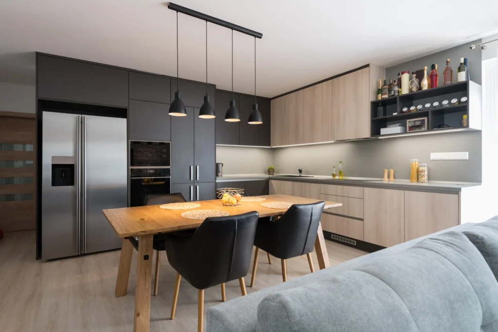 Dining,Table,In,Kitchen,Of,Modern,House